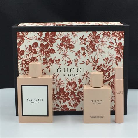 gucci perfume women set|Gucci bloom 100ml gift set.